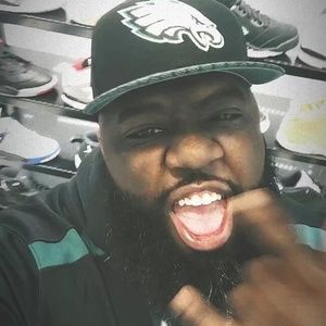 Meet your Posher, Justin